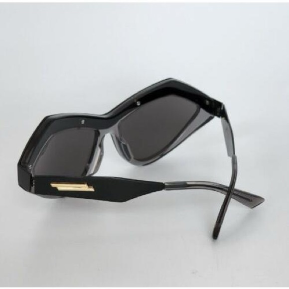 BOTTEGA VENETA Cat Eye Sunglasses BV1055S *Sold Out in Stores* Authentic! - Picture 3 of 12